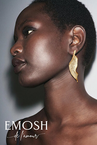 EMOSH de Lamour أقراط ذهبية على شكل أوراق الشجر مطلية بالمينا |   أقراط دافيت...