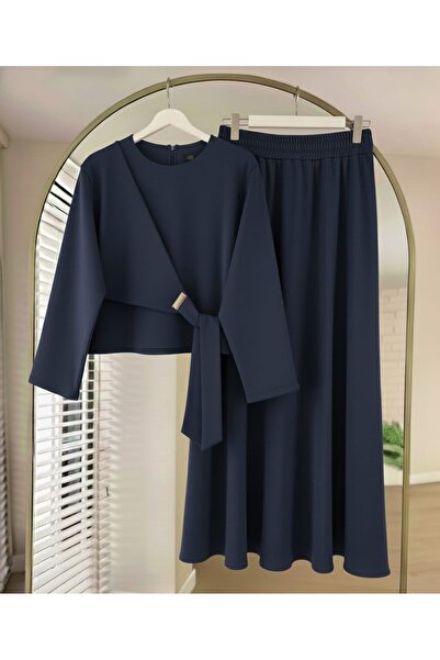 LİA TESETTÜR 26 Buckle Detailed Skirted Two-Piece Suit