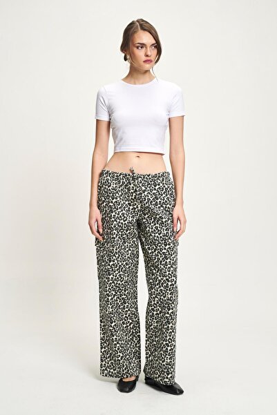 Lijuri Pocket Detailed Leopard Cargo Pants 0094 R4-A-K3