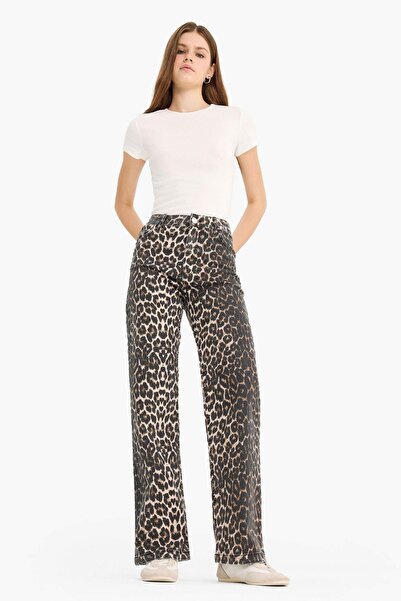 DeFacto Straight Fit Leopard Patterned Gabardine Black Women's Trousers D1229...