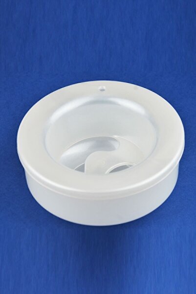 Saatistan Şık ve kullanışlı manikür kabı, beyaz renk, hijyenik bakım için ideal