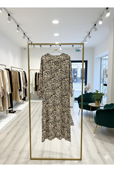 fariza tekstil U yaka geniş kesim viskon tesettür elbise