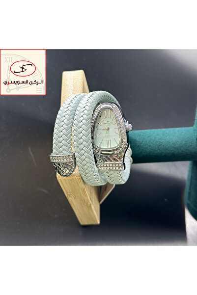 Daniel Powter Year-end offer: Women's watch with a two-year warranty