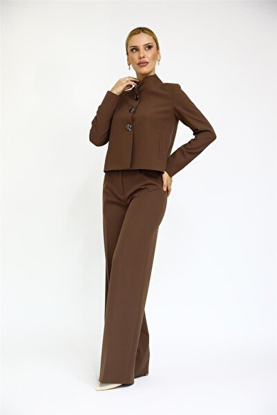 ÖNDER ÖZSOY ياقة مرتفعة متوسطة الطول سترة رياضية قصيرة وحزام كورسيه بنطلون وا...