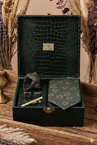 Kravatkolik Green Men's Gift Box - Tie with Handkerchief Cufflinks Tie Clip Kmk95