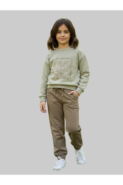 fruity Girls' winter set consisting of a sweatshirt and sweatpants