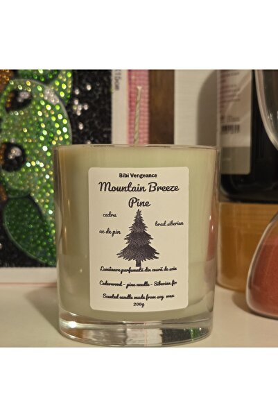 bibi - Mountain Breeze Pine scented soy wax candle, 200 g