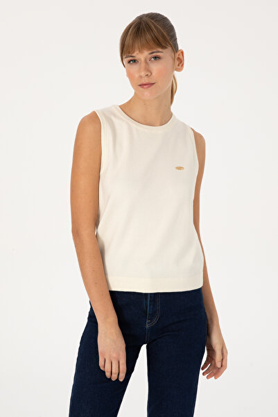 U.S. Polo Assn. Women's Cream Crew Neck Sweater 50314625-Vr256