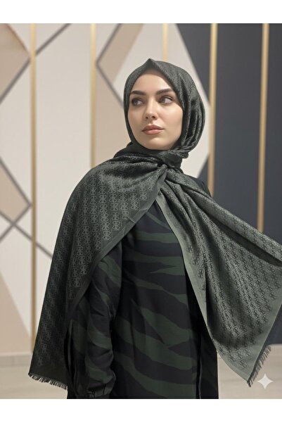 w white stars sports & wear شال نسائي بنمط Gues ذو وجهين