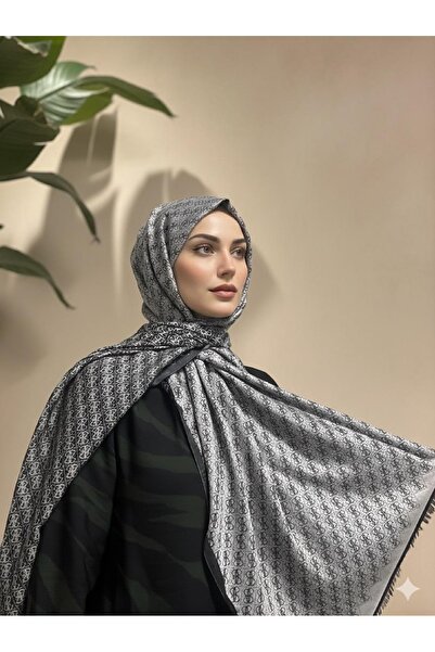 w white stars sports & wear Women-Girls Guees Pattern Double-Sided Shawl