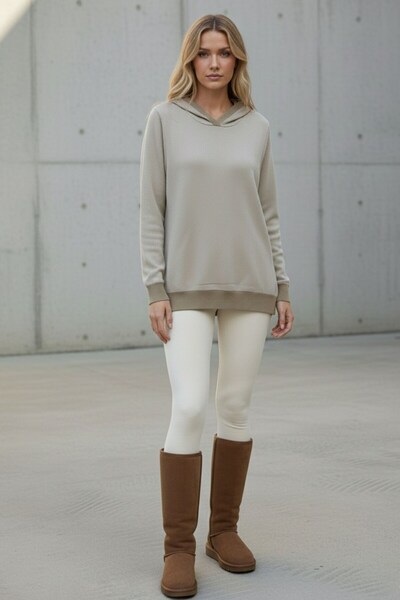 Kübra Tekstil Bej pentru femei cu glugă Confortabil croială basic Textura moa...