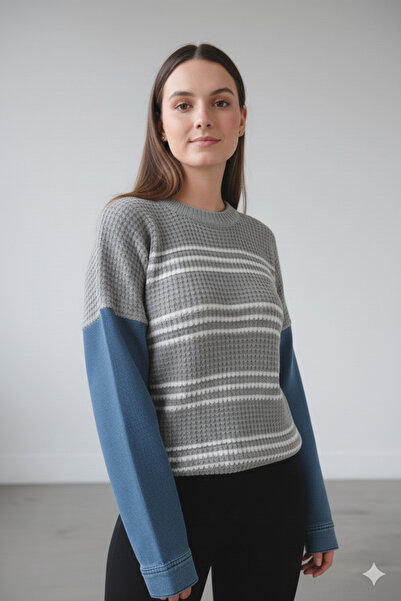 OSY Boutique Women's Sleeve Denim Design Striped Sweater