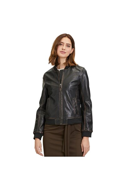 mauritius Women's Black Vintage Leather Jacket GWBrita