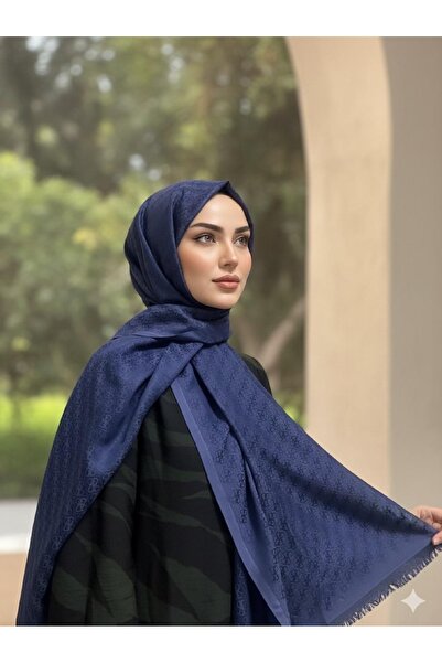 w white stars sports & wear Women-Girls Guees Pattern Double-Sided Shawl