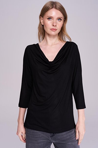 Journey Degaje Yaka-Truvakar Kol, Body