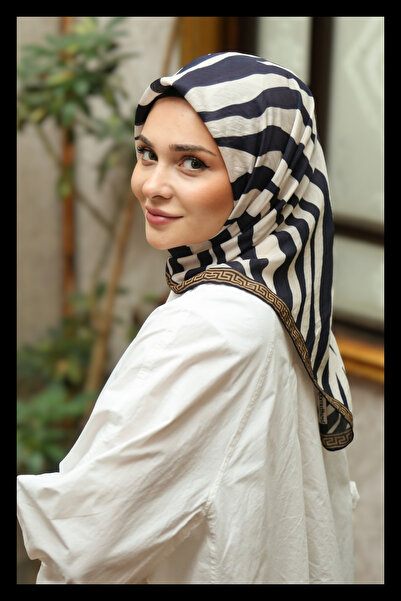 Tesettürnağme وشاح إيكوزين TN2101 بنمط الحمار الوحشي 03-إكرو-أسود