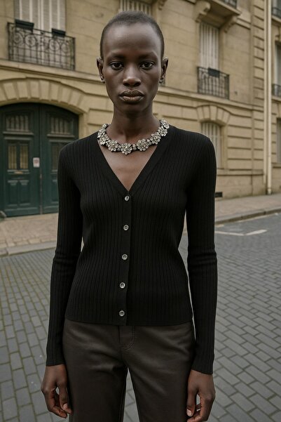 HAKKE V Yaka Düğmeli Triko Crop HIRKA