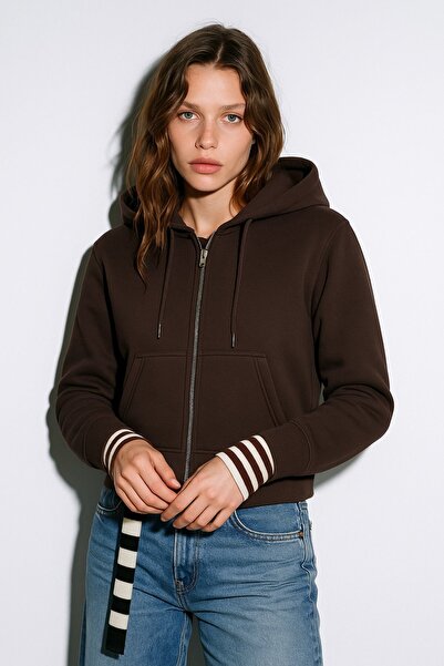 HAKKE Üç İplik Fermuarlı Kapüşonlu Kısa HIRKA