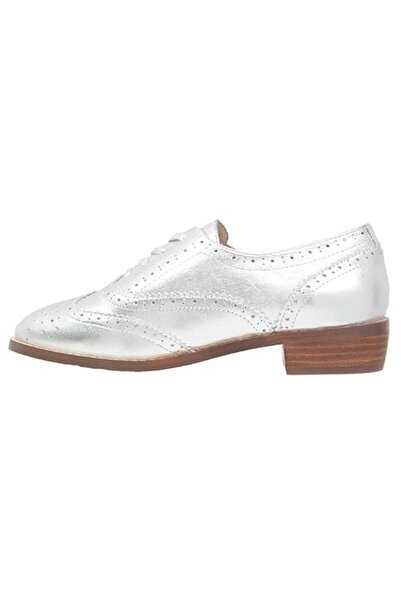 WildFashion Casual shoes with wide heels and perforated pattern, Silver, CH25...