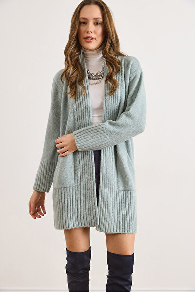 Olalook Women's Mint Green Pocket Detail Collar Detailed Soft Textured Knitwear Cardigan Hrk-19000322