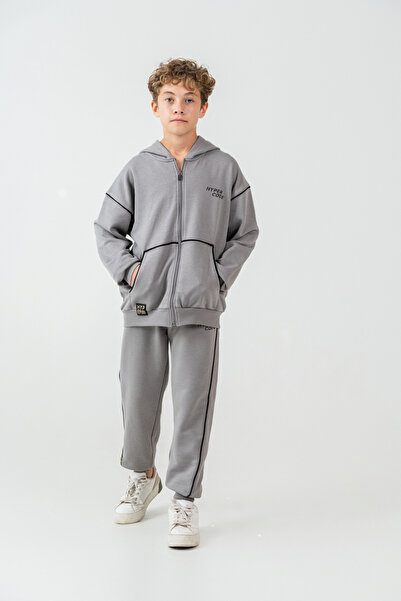 Mışıl Kids Комплект от горна и долна част на спортен екип за момчета с качулк...