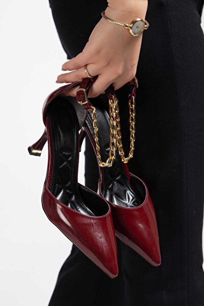 besoin shoes store حذاء أنيق من الجلد اللامع بمقدمة مدببة حذاء حواف أسطوانية ك