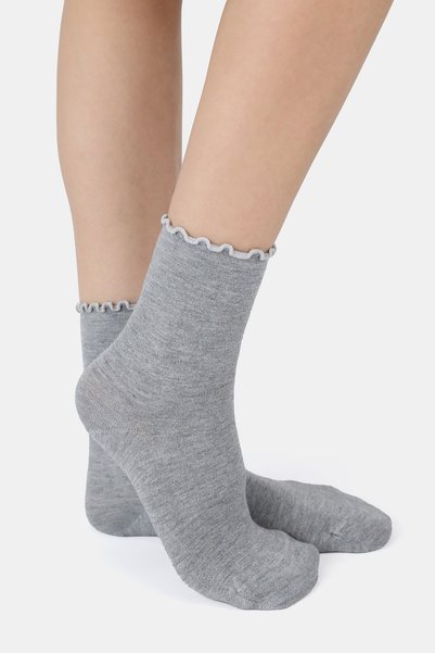 ERENART Bamboo Women's Elasticless White Black Gray Fluffy Socket Stitch-Free Socks 3-Pack Does Not Leave Marks