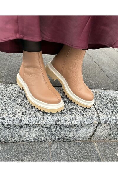 KOLARIS Leona ankle boots