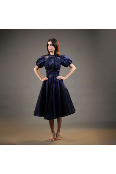 Warazan Short Evening Dress with Embroidery and Sleeves