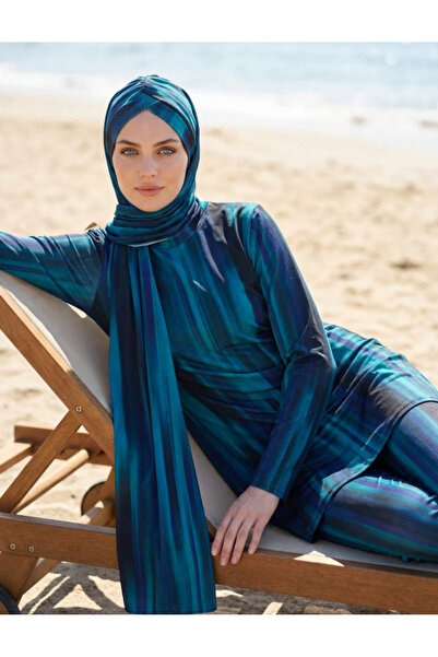 QYMOS PRIVE Batik Desenli Güneş Geçiren & Bronzlaştıran Hava Geçirgen Bone ve Eşarplı Tesettür Mayo