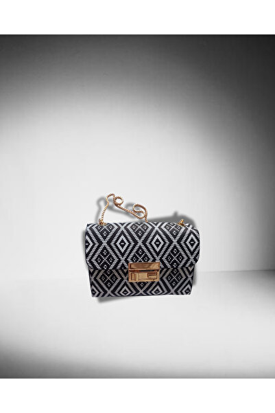 dgshine Kadın Siyah Beyaz Desenli Zincir Askılı Omuz Çantası