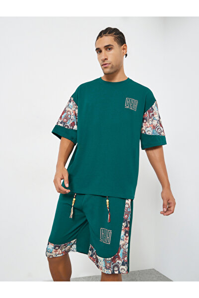 Styli Men Green Oversized Printed T-Shirt and Shorts Co-Ords