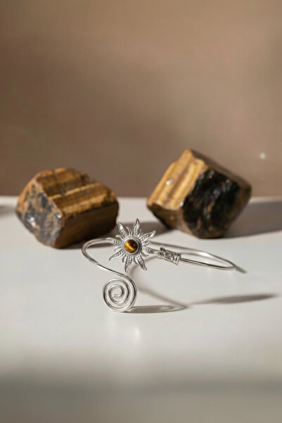 Sevil Gülgün Atelier سوار بازوبنت للنساء من حجر عين النمر على الطراز البوهيمي...