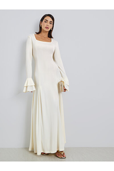 Styli فستان ماكسي كلاسيكي بأكمام طويلة ورقبة مربعة سادة