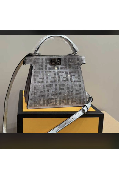 Generic حقيبة نسائية سيلفر حجم 21