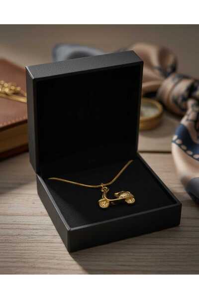 BS JEWELRY قلادة سكوتر من الفولاذ باللون الذهبي