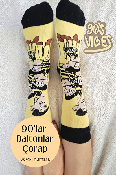 Corapcin جوارب كارتونية منقوشة من التسعينيات باللون الأحمر دالتونز - 36/44 - ...