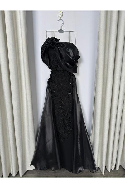 Dkan Elegant black dress with roses