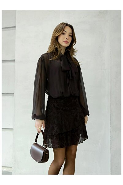 Coral Dekolteli Eteği Nakışlı Elbise 35526 Kahve