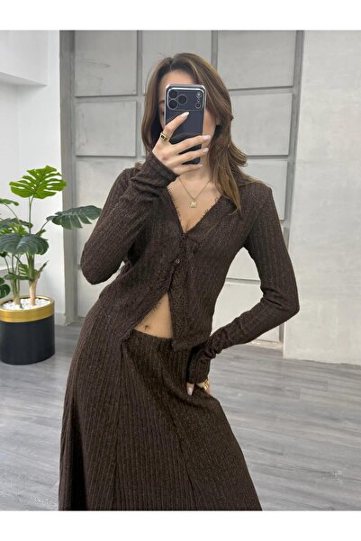 Coral Dantel Detaylı Düğmeli Bluz 31345 Kahve