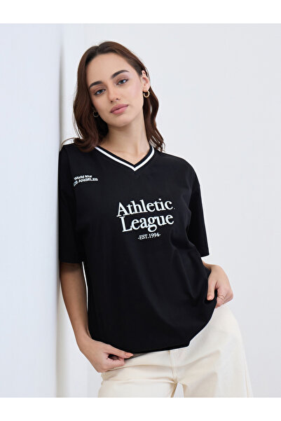 Styli Black Oversized Varsity Slogan T-Shirt