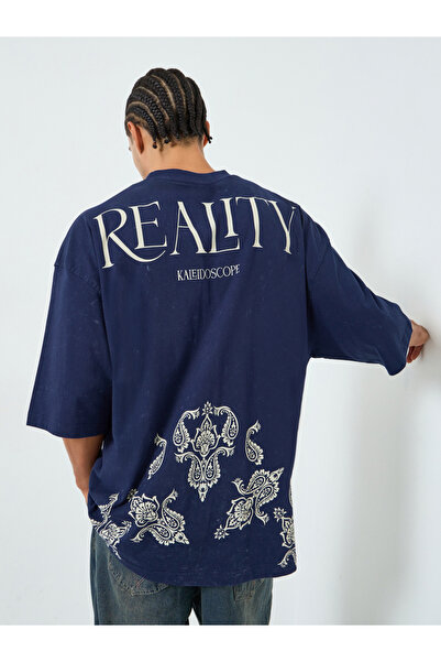 Styli Men Washed Front and Back Print Boxy Fit T-Shirt