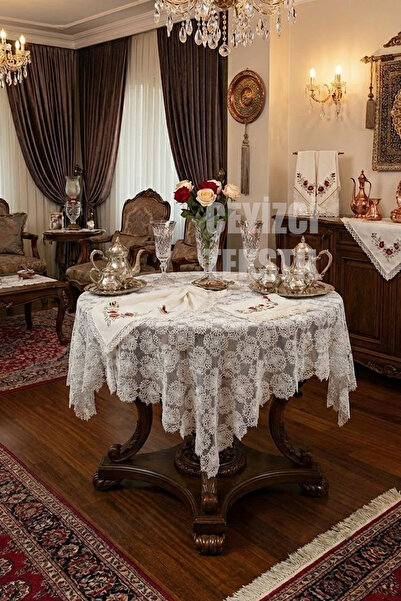 Çt Çeyizci Tekstil غطاء طاولة مفرد مطرز بالدانتيل، غطاء طاولة مربع الشكل