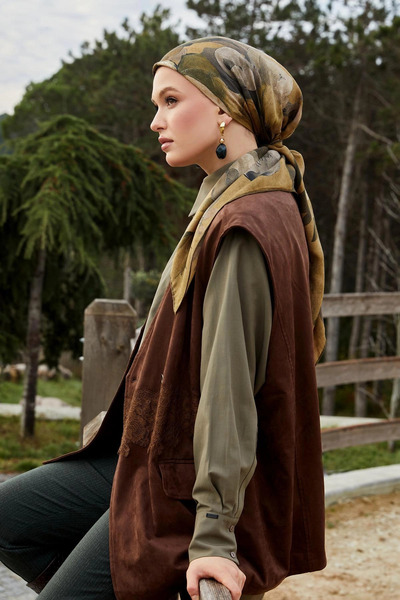 LuvenSara Oscar Scarf - Oil Green