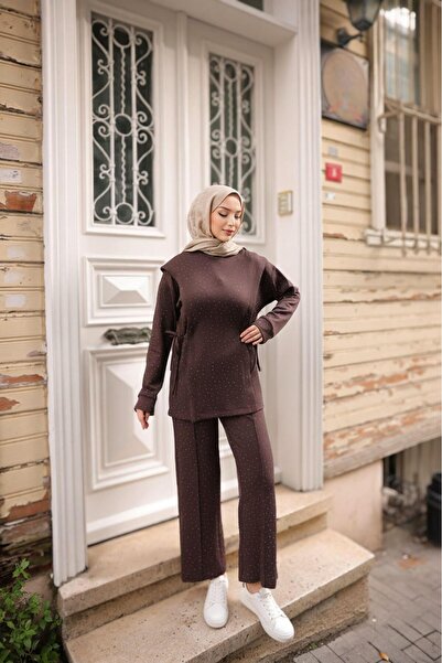 Bwest Bağcık Kuşak Detaylı Taşlı İkili Tesettür Eşofman Takımı - (38-46) - 71...