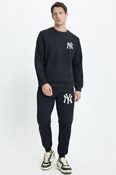 Gutsy طقم رياضي مطبوع عليه شعار نيويورك