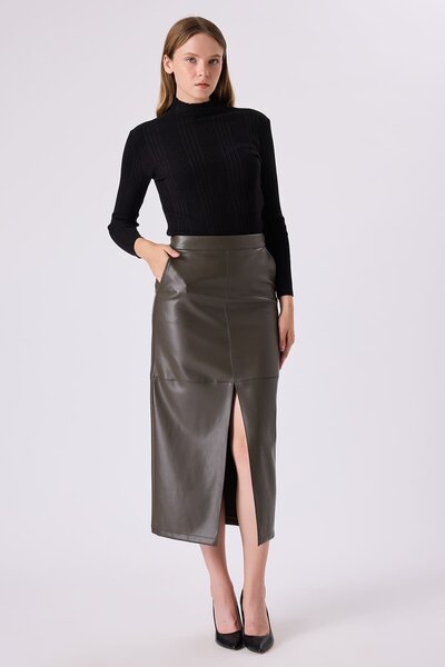 Rain and River تنورة جلدية بتفاصيل شق