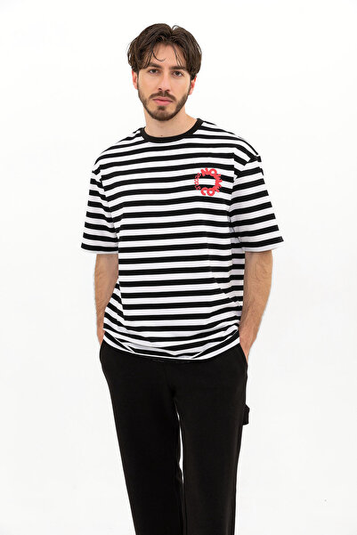 Common People Çizgili Siyah & Beyaz Oversize Logo T-shirt