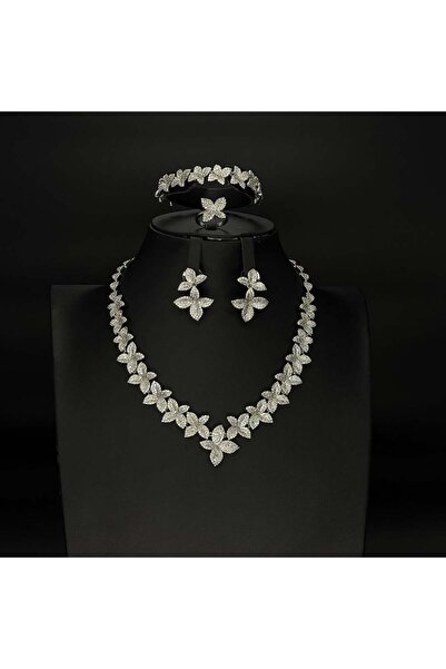 Generic طقم زيركون نسائي أنيق – تصميم راقٍ لإطلالة مميزة - SS-8796