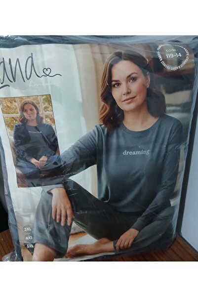 Lana حل دافئ للليالي الباردة: طقم بيجامة من القطيفة الفرنسية.